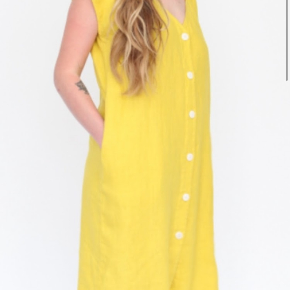 Esby Malia shift dress M